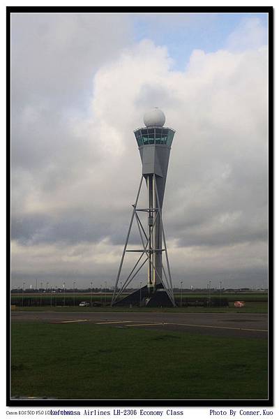Lufthansa Airlines LH-2306 Economy Class