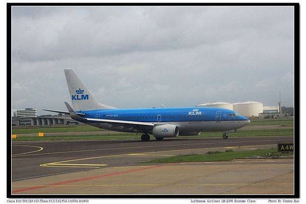 Lufthansa Airlines LH-2306 Economy Class