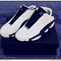 Air Jordan 13 Retro Low Hornets