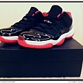 Air Jordan 11 Low Bred