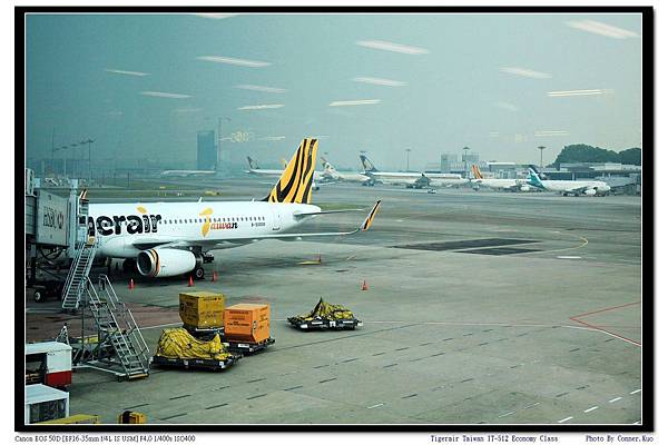 Tigerair Taiwan IT-512 Economy Class