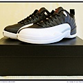 Air Jordan 12 Low Playoff