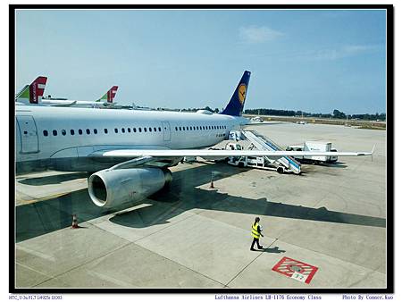 Lufthansa Airlines LH-1176 Economy Class