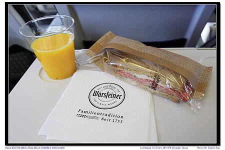 Lufthansa Airlines LH-1176 Economy Class Lufthansa Airlines LH-1176 Economy Class