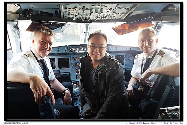 Air Canada AC-570 Economy Class