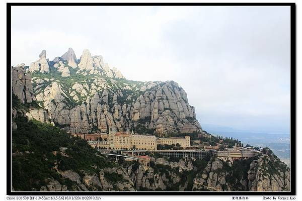 蒙特塞拉特 Montserrat