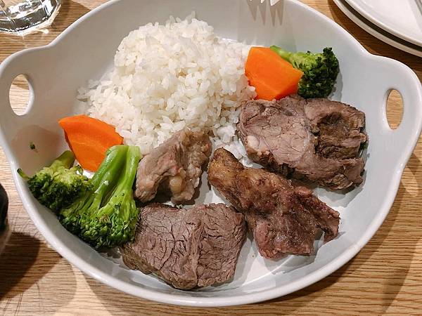 243424579_4258410637547497_2995966309018634216_n.jpg 243424579_4258410637547497_2995966309018634216_n.jpg