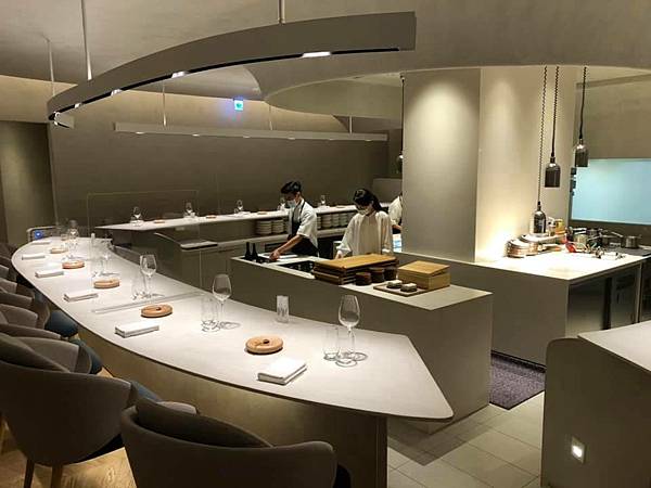 【高雄】Liberté 武田健治主廚｜將東京米其林一星餐廳移