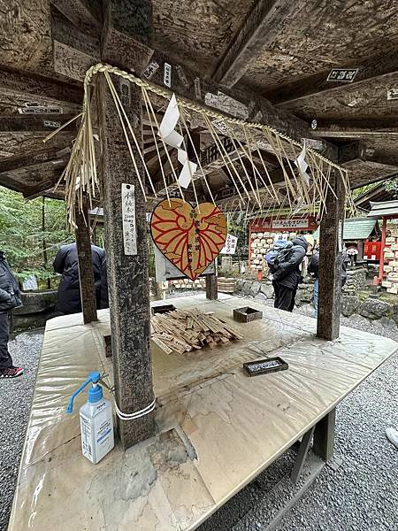 【京都】嵐山野宮神社 靜謐竹林中之賞楓名所 祈求締結良緣、學