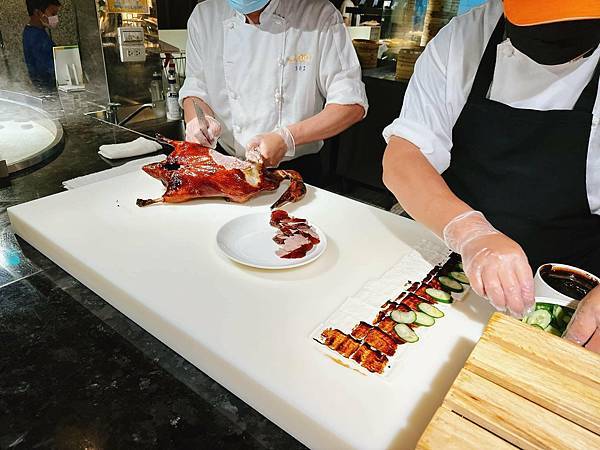 豐 FOOD 海陸百匯 台北大直典華 集結海陸多國美食經典之