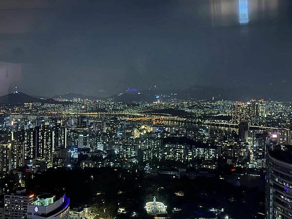 【首爾】CRAB52 韓國最豪華高樓景觀海鮮自助餐 龍蝦螃蟹