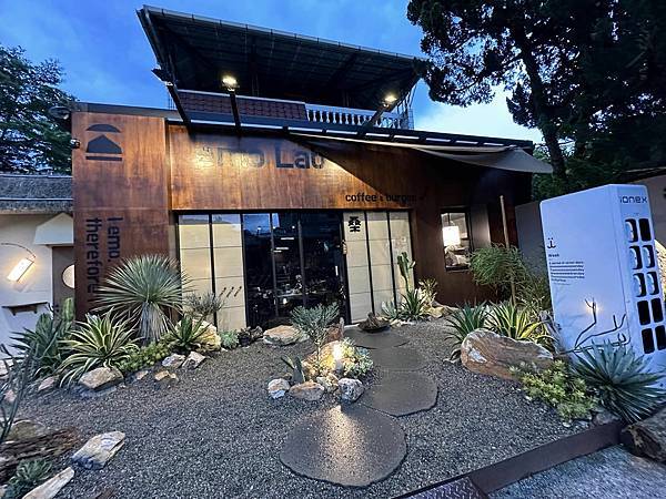 【南投】山上山下 埔里桃米村超高人氣日式咖哩飯