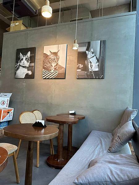 【台北】Takeout burger & cafe 內湖店 【台北】Takeout burger & cafe 內湖店