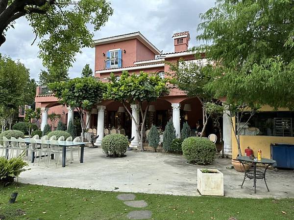 【台中】Bacitali小義大利 浪漫粉紅城堡既豪華又唯美 【台中】Bacitali小義大利 浪漫粉紅城堡既豪華又唯美