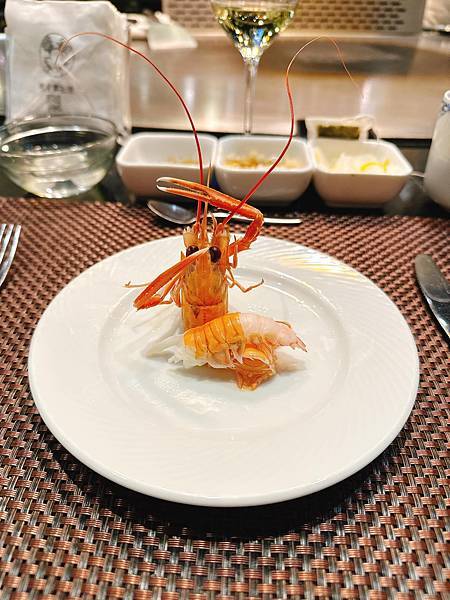 【宜蘭】饗宴鐵板燒 互動式無菜單鐵板燒 從前菜到甜點都精彩 【宜蘭】饗宴鐵板燒 互動式無菜單鐵板燒 從前菜到甜點都精彩