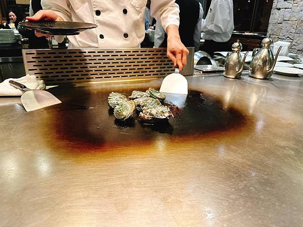 【宜蘭】饗宴鐵板燒 互動式無菜單鐵板燒 從前菜到甜點都精彩 【宜蘭】饗宴鐵板燒 互動式無菜單鐵板燒 從前菜到甜點都精彩