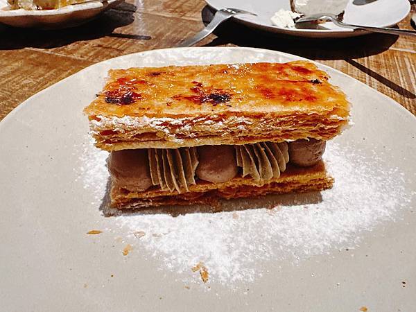 【台北】La Grotta甜點咖啡 在忙碌城市裡的小山洞，喜