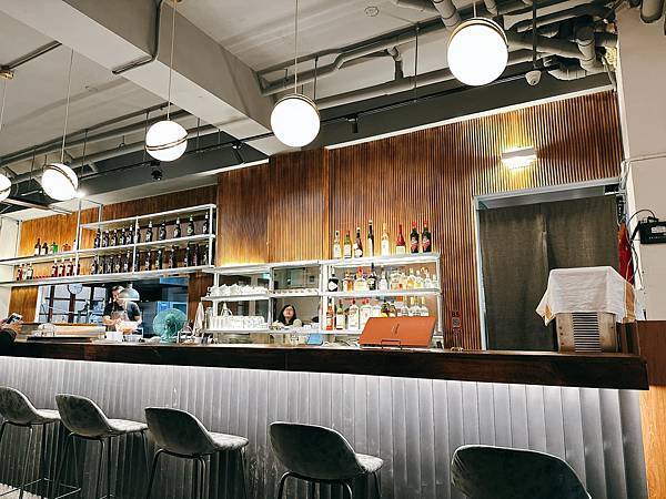 【台北】elementi 根元咖啡 大稻埕百年街屋華麗洋樓裡