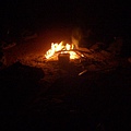 everyone splept around the camp fire~