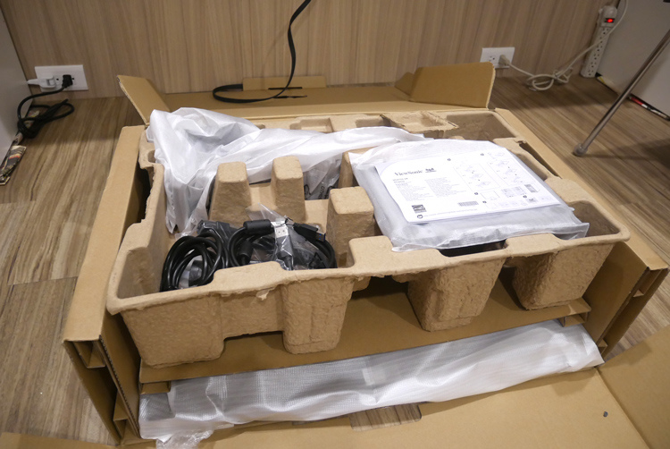 ViewSonic-VG2755-2K屏幕开箱31.jpg