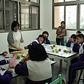 學校資源班的生活課程-水果拼盤