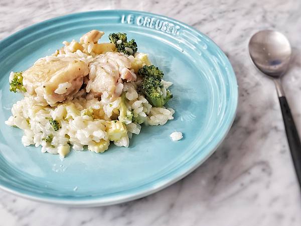 ［食譜］親子共食 | 雞腿豆乳燉飯