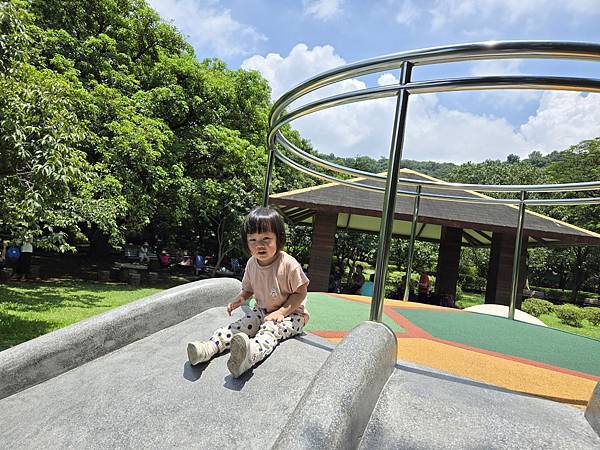 親子景點｜陽明山前山公園玩水趣