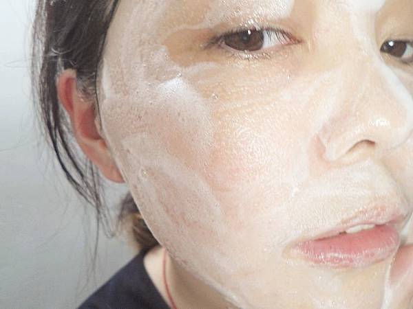 護膚 ░  TASTO上山採藥全新新品潔顏山茶花、玫瑰花、茶樹系列， CP值高的洗臉卸妝慕斯一瓶搞定!_14.jpg