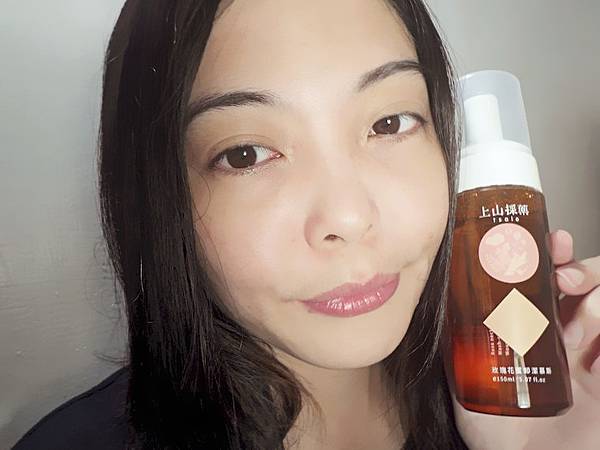 護膚 ░  TASTO上山採藥全新新品潔顏山茶花、玫瑰花、茶樹系列， CP值高的洗臉卸妝慕斯一瓶搞定!_3.jpg