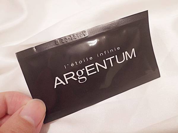 護膚   ░  【ARGENTUM歐臻廷】煥采禮盒組，英國頂級貴婦保養品牌極簡保養銀霜_10.jpg