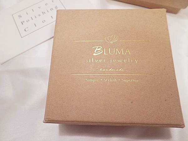 穿搭   ░  【BLUMA銀飾】純銀耳環，國際標準925純銀，質感高雅最愛天然石純銀耳環，送禮超得體！_55.jpg