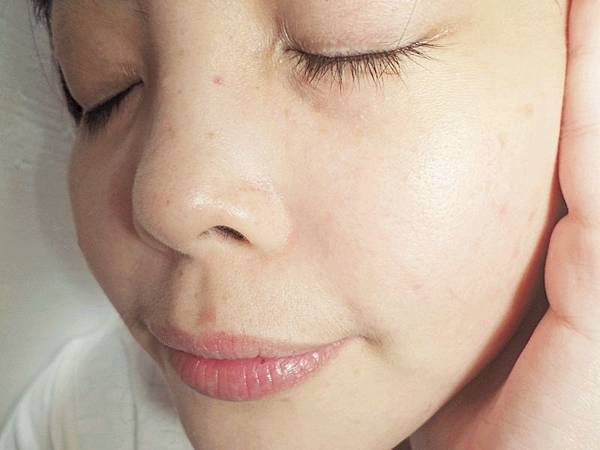 護膚 ░ 日本美容界先驅-「山野愛子」創立品牌,YAMANO琥珀輕齡緊緻凝露.jpg 護膚 ░ 日本美容界先驅-「山野愛子」創立品牌,YAMANO琥珀輕齡緊緻凝露.jpg