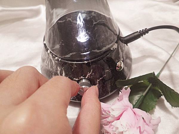 香氛 ░ 美國精油擴香儀領導品牌ORGANIC AROMAS,超級美✨ 黑色大理石紋有機香氛擴香儀 – 富裕_8.jpg 香氛 ░ 美國精油擴香儀領導品牌ORGANIC AROMAS,超級美✨ 黑色大理石紋有機香氛擴香儀 – 富裕_8.jpg