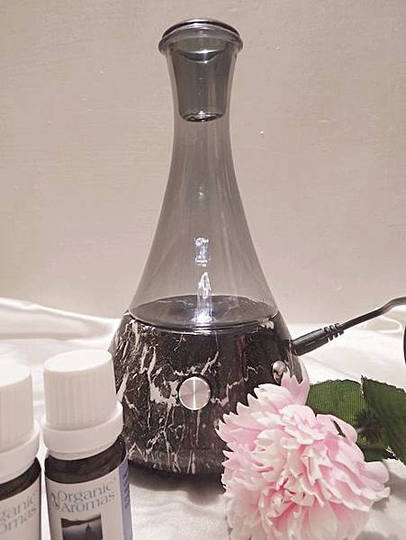 香氛 ░ 美國精油擴香儀領導品牌ORGANIC AROMAS,超級美✨ 黑色大理石紋有機香氛擴香儀 – 富裕_11.jpg 香氛 ░ 美國精油擴香儀領導品牌ORGANIC AROMAS,超級美✨ 黑色大理石紋有機香氛擴香儀 – 富裕_11.jpg