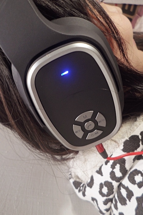 3C開箱文  ░  【OneDer】頭戴式多功能藍牙耳機喇叭_黑，外翻秒變喇叭音響，超潮耳機變外帶式音響❤_15.jpg