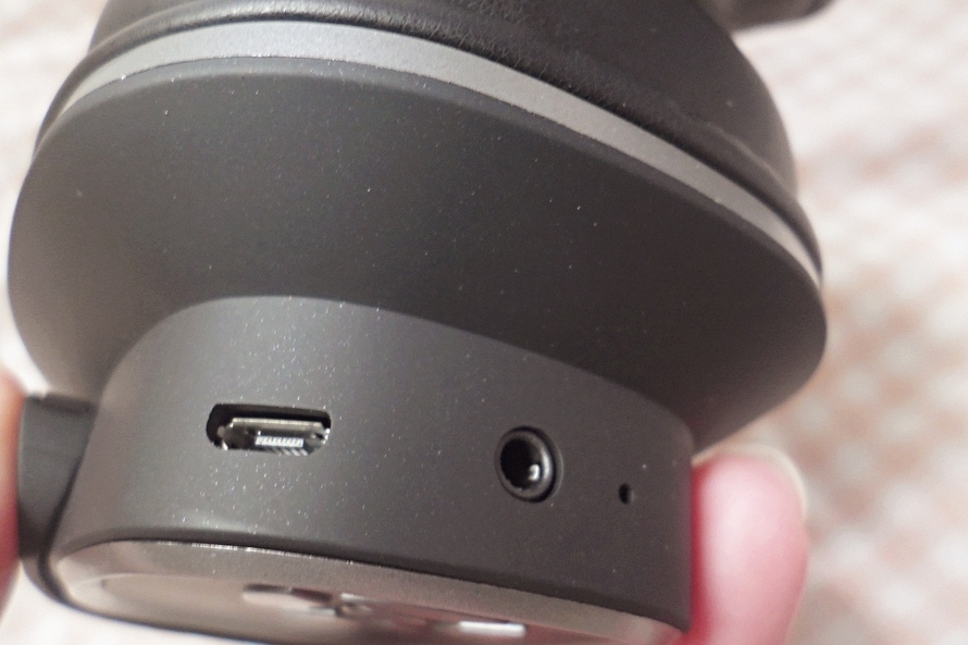 3C開箱文 ░ 【OneDer】頭戴式多功能藍牙耳機喇叭_黑,外翻秒變喇叭音響,超潮耳機變外帶式音響❤_40.jpg 3C開箱文 ░ 【OneDer】頭戴式多功能藍牙耳機喇叭_黑,外翻秒變喇叭音響,超潮耳機變外帶式音響❤_40.jpg