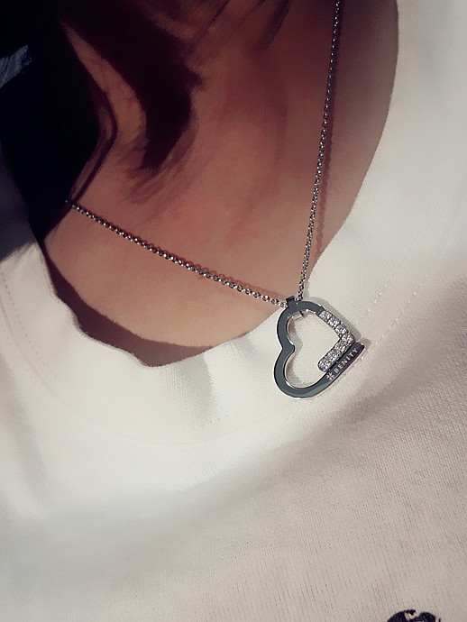 時尚精品 ░  以愛之名💕 Benity necklace 貝那堤時尚精品，送情人的禮物首選白鋼珠寶男女精品項鍊(男女對鍊)_5.jpg