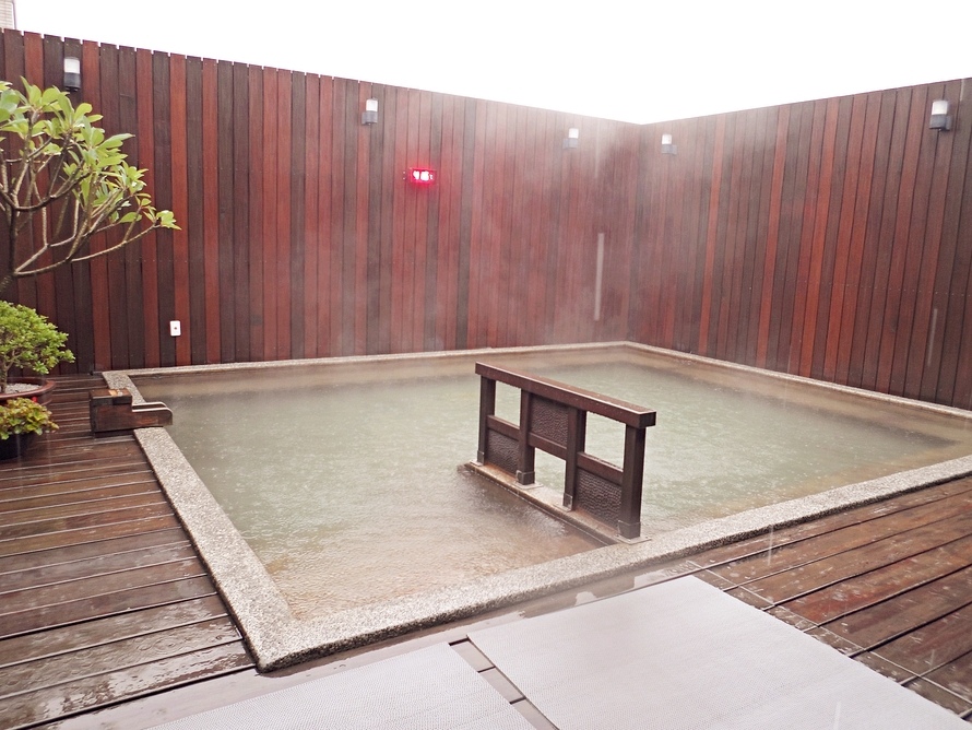 《台灣觀光》冬天來去礁溪泡湯，城市商旅礁溪館City Suites - Jiaoxi Maple Leaves Hot Spring Hotel- 日式風格_7.jpg