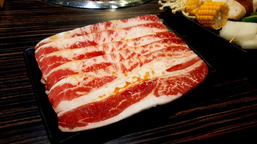 美食  ░ 推薦全台連鎖海陸吃到飽餐廳 - 好客海陸燒肉，新鮮海產肉類火烤兩吃，含COLD STONE冰淇淋吃到飽~_127.jpg