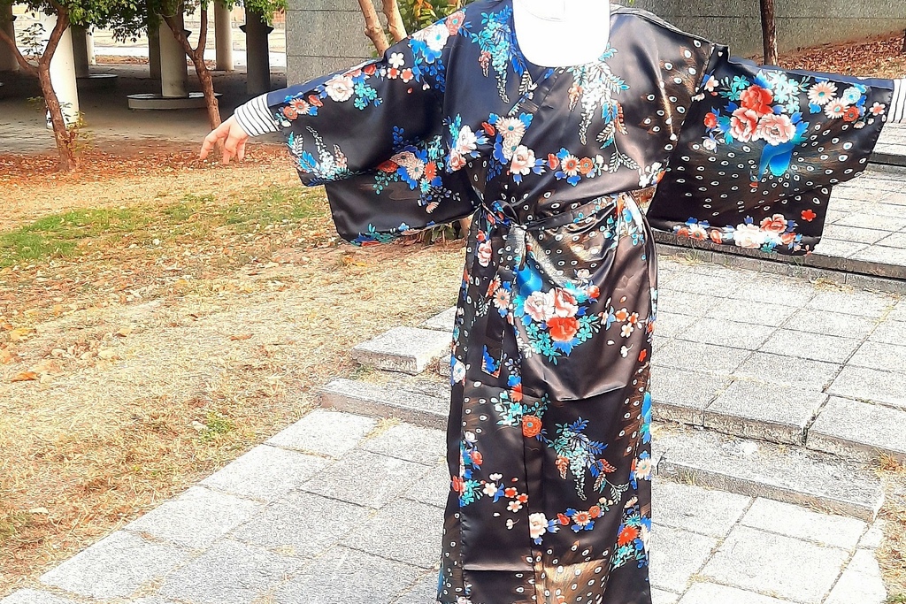 穿搭｜TOCOO夏季和服日本傳統和服新孔雀袢纏服，黑色光澤感低調和服推薦黑色007.jpg