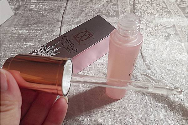 LadyWeider 妍植覓密  歲月無痕精萃 FIRMING ELIXIR  + 冰原之后無瑕面膜 THE FLAWLESS GLACIER MASK ，照顧肌膚好有女人味15_副本.jpg