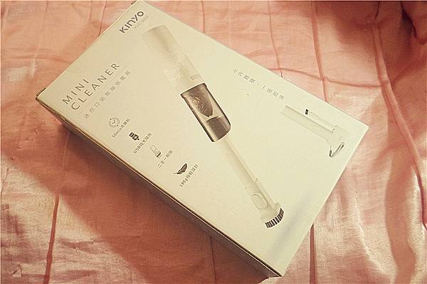 kinyo吸塵器評價評價高的無線手持小型吸塵器 汽車用吸塵器 攜帶式吸塵器開箱文 3C開箱文2.jpg kinyo吸塵器評價評價高的無線手持小型吸塵器 汽車用吸塵器 攜帶式吸塵器開箱文 3C開箱文2.jpg