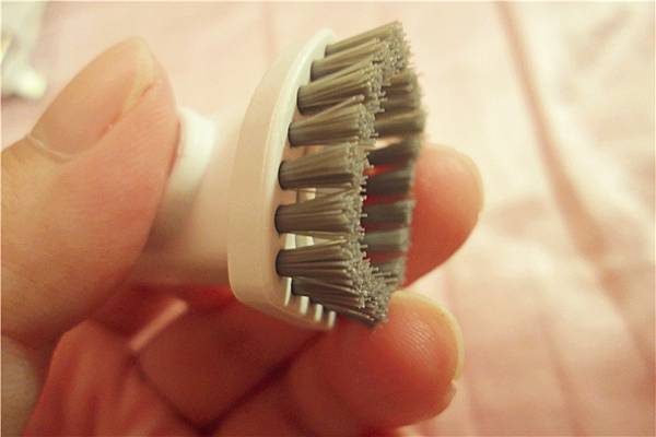 kinyo吸塵器評價評價高的無線手持小型吸塵器 汽車用吸塵器 攜帶式吸塵器開箱文 3C開箱文18.jpg kinyo吸塵器評價評價高的無線手持小型吸塵器 汽車用吸塵器 攜帶式吸塵器開箱文 3C開箱文18.jpg