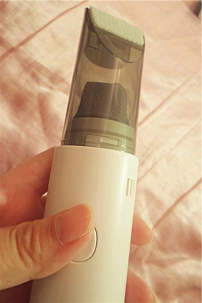 kinyo吸塵器評價評價高的無線手持小型吸塵器 汽車用吸塵器 攜帶式吸塵器開箱文 3C開箱文28.jpg kinyo吸塵器評價評價高的無線手持小型吸塵器 汽車用吸塵器 攜帶式吸塵器開箱文 3C開箱文28.jpg