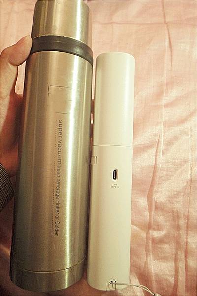 kinyo吸塵器評價評價高的無線手持小型吸塵器 汽車用吸塵器 攜帶式吸塵器開箱文 3C開箱文31.jpg kinyo吸塵器評價評價高的無線手持小型吸塵器 汽車用吸塵器 攜帶式吸塵器開箱文 3C開箱文31.jpg