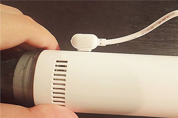 kinyo吸塵器評價評價高的無線手持小型吸塵器 汽車用吸塵器 攜帶式吸塵器開箱文 3C開箱文42.jpg kinyo吸塵器評價評價高的無線手持小型吸塵器 汽車用吸塵器 攜帶式吸塵器開箱文 3C開箱文42.jpg