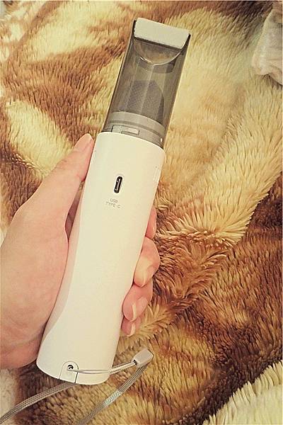 kinyo吸塵器評價評價高的無線手持小型吸塵器 汽車用吸塵器 攜帶式吸塵器開箱文 3C開箱文49.jpg kinyo吸塵器評價評價高的無線手持小型吸塵器 汽車用吸塵器 攜帶式吸塵器開箱文 3C開箱文49.jpg