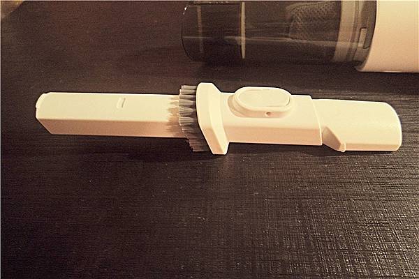 kinyo吸塵器評價評價高的無線手持小型吸塵器 汽車用吸塵器 攜帶式吸塵器開箱文 3C開箱文46.jpg kinyo吸塵器評價評價高的無線手持小型吸塵器 汽車用吸塵器 攜帶式吸塵器開箱文 3C開箱文46.jpg