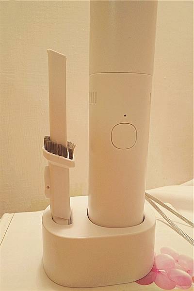 kinyo吸塵器評價評價高的無線手持小型吸塵器 汽車用吸塵器 攜帶式吸塵器開箱文 3C開箱文55.jpg kinyo吸塵器評價評價高的無線手持小型吸塵器 汽車用吸塵器 攜帶式吸塵器開箱文 3C開箱文55.jpg