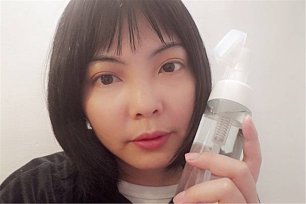 洗臉的清香如同噴過香水般,LHERBOFLORE蕾舒翠 高效純淨潔顏蜜24.jpg 洗臉的清香如同噴過香水般,LHERBOFLORE蕾舒翠 高效純淨潔顏蜜24.jpg